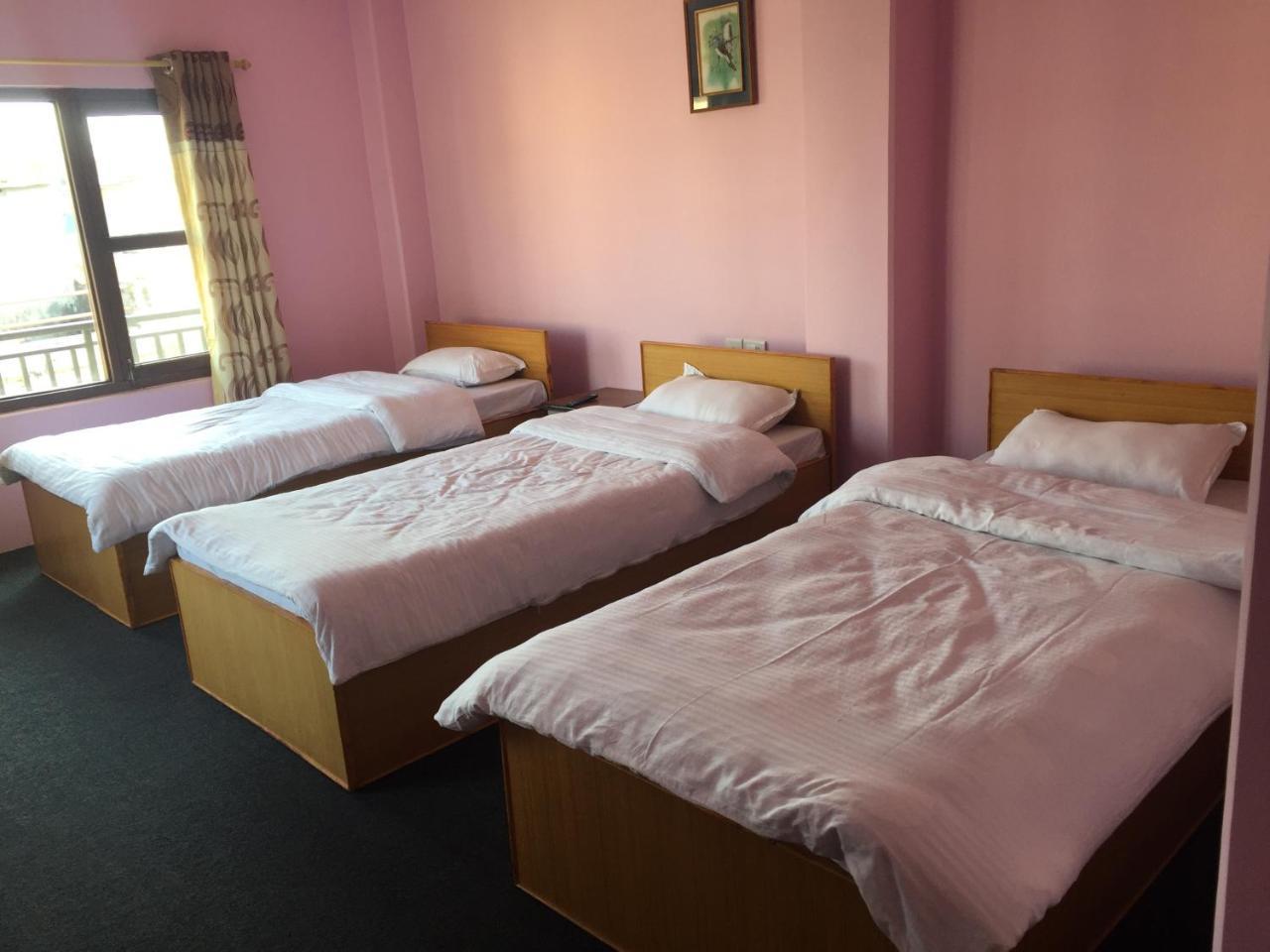 Obey Guest House Pokhara Exterior foto